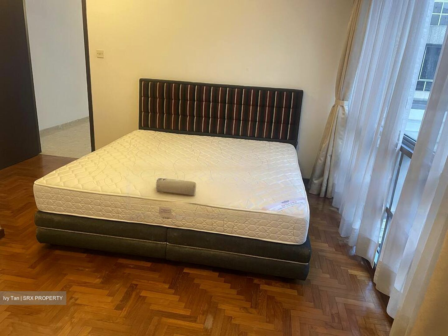 UE Square (D9), Apartment #539186951